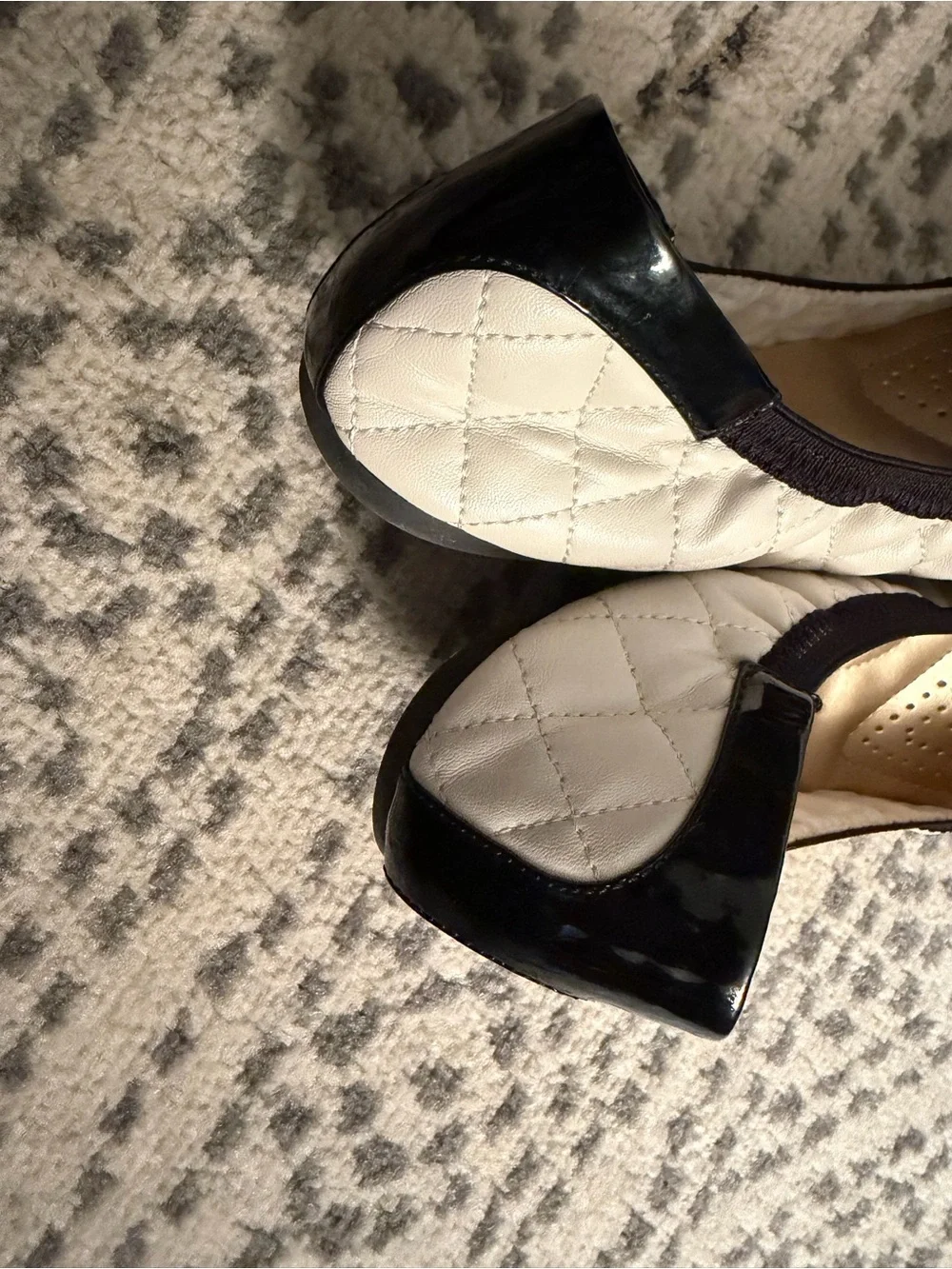 dexflex comfort Quilted Gray and Black Cap-Toe Ballet Flats